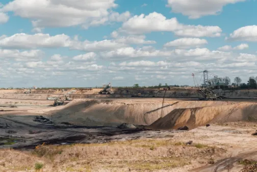 Crise d’Ormuz : pourquoi le charbon revient dans le mix énergétique mondial